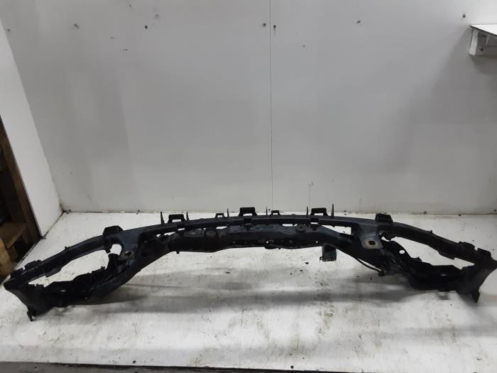 Frontpaneel van een Ford Focus 2010