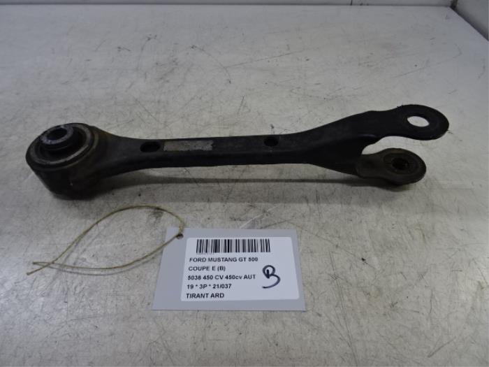 Draagarm rechts-achter van een Ford Usa Mustang 2019