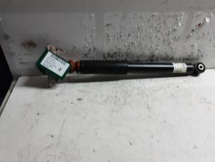 Gebruikte Schokdemper links-achter Volkswagen Golf Prijs € 20,00 Inclusief btw aangeboden door Collignon & Fils