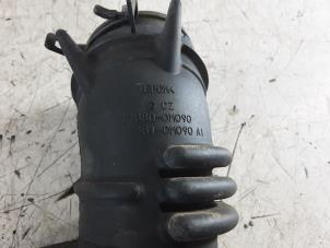 Gebruikte Intercooler Slang Toyota Yaris Prijs € 50,00 Inclusief btw aangeboden door Collignon & Fils