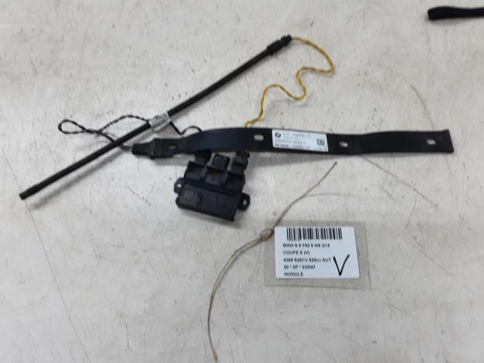 Gebruikte Module (diversen) BMW 8-Serie Prijs € 50,00 Inclusief btw aangeboden door Collignon & Fils