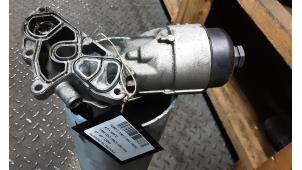 Gebruikte Oliefilterhouder Ford C-Max Prijs € 51,00 Inclusief btw aangeboden door Collignon & Fils