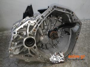 Gebruikte Versnellingsbak Dacia Duster (SR) 1.5 Blue dCi 115 Prijs € 605,00 Inclusief btw aangeboden door AUTOS-GR