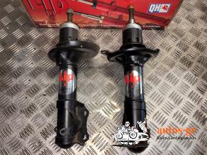 Nieuwe Schokbreker set Volkswagen Golf III Cabrio (1E) Prijs € 48,40 Inclusief btw aangeboden door AUTOS-GR