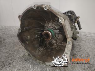 Gebruikte Versnellingsbak Volkswagen Crafter 2.5 TDI 28/30/32/35 MWB Prijs € 302,50 Inclusief btw aangeboden door AUTOS-GR