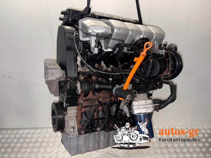 Gebruikte Motor Volkswagen Golf IV (1J1) 2.0 Prijs € 423,50 Inclusief btw aangeboden door AUTOS-GR