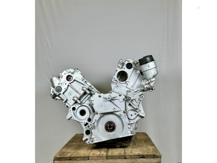 Motor van een Mercedes-Benz E (W213) E-350d 3.0 V6 24V 2018