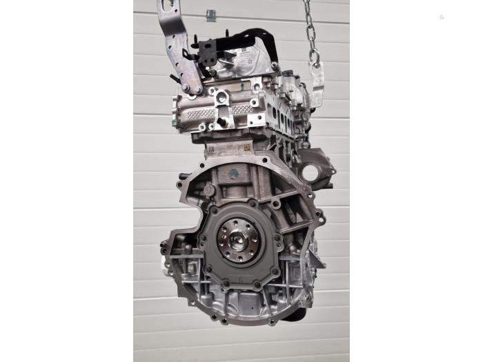 Motor van een Ford Transit 2.0 TDCi 16V Eco Blue 130 2019