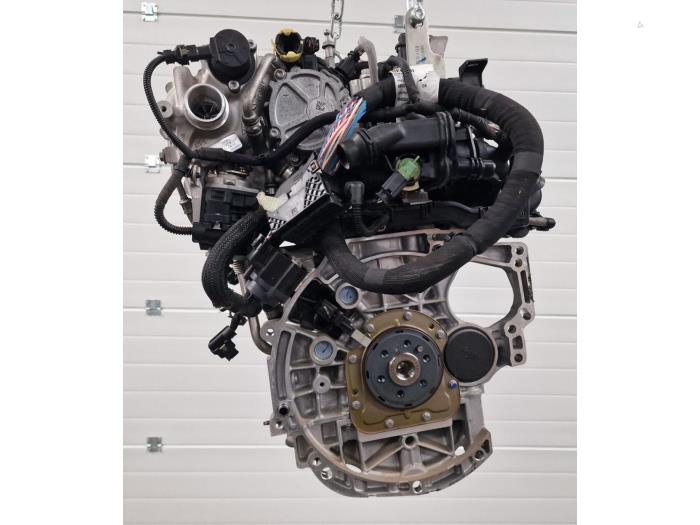 Motor van een Peugeot 308 (F3/FB/FH/FM/FP) 1.2 12V PureTech 130 2023