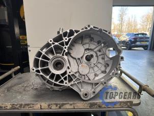 Gereviseerde Versnellingsbak Volkswagen Crafter (SY) 2.0 TDI FWD Prijs op aanvraag aangeboden door Topgears