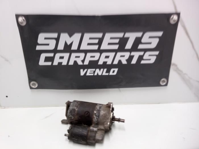 Gebruikte Startmotor Volkswagen Passat (32B) 1.6 CD,CLD,GLD Prijs € 25,00 Margeregeling aangeboden door Smeets Autos Venlo