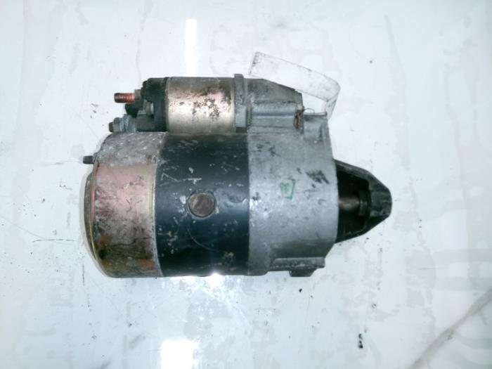 Startmotor van een Fiat Panda (141) 1000 IE 1993