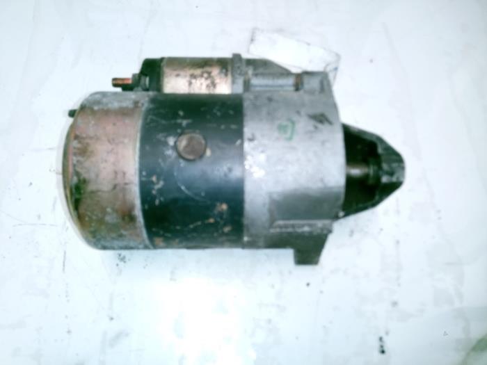Startmotor van een Fiat Panda (141) 1000 IE 1993
