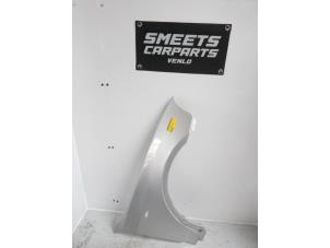 Gebruikte Spatbord rechts-voor BMW X3 (E83) 2.0d 16V Prijs € 139,94 Margeregeling aangeboden door Smeets Autos Venlo