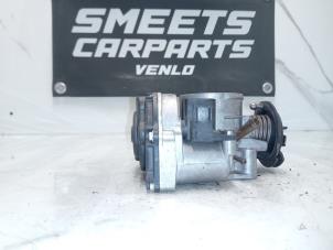 Gebruikte Gasklephuis Audi A4 (B7) 1.8 T 20V Prijs € 24,94 Margeregeling aangeboden door Smeets Autos Venlo