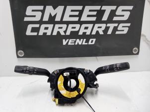 Gebruikte Combischakelaar Stuurkolom Mazda 2 (NB/NC/ND/NE) 1.25 16V Prijs € 35,00 Margeregeling aangeboden door Smeets Autos Venlo