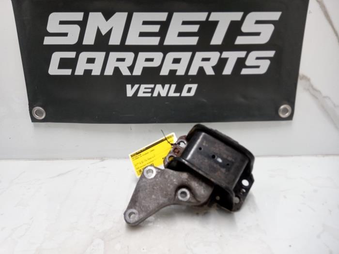 Gebruikte Motorrubber Citroen C4 Picasso (UD/UE/UF) 1.8 16V Prijs € 9,94 Margeregeling aangeboden door Smeets Autos Venlo