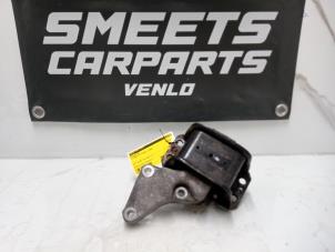 Gebruikte Motorsteun Citroen C4 Picasso (UD/UE/UF) 1.8 16V Prijs € 9,94 Margeregeling aangeboden door Smeets Autos Venlo