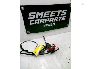 Gebruikte PDC Sensor Set Toyota Aygo (B10) 1.0 12V VVT-i Prijs € 14,99 Margeregeling aangeboden door Smeets Autos Venlo