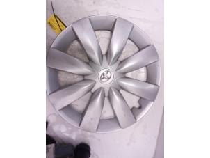 Gebruikte Wieldop Toyota Avensis (T25/B1B) 1.6 16V VVT-i Prijs € 25,00 Margeregeling aangeboden door Smeets Autos Venlo