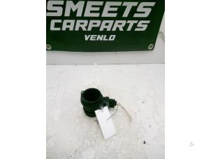 Gebruikte Luchtmassameter BMW 3 serie (E46/2) 318 Ci 16V Prijs € 13,94 Margeregeling aangeboden door Smeets Autos Venlo