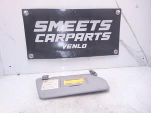 Gebruikte Zonneklep Mazda 2 (NB/NC/ND/NE) 1.4 16V Prijs € 29,99 Margeregeling aangeboden door Smeets Autos Venlo