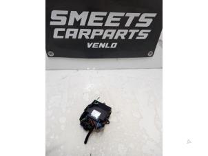 Gebruikte Module Centrale Deurvergrendeling Mercedes A (W169) 1.5 A-150 3-Drs. Prijs € 19,99 Margeregeling aangeboden door Smeets Autos Venlo