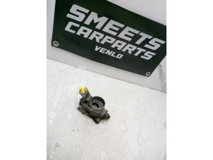 Gebruikte Gasklephuis Ford Fiesta 5 (JD/JH) 1.3 Prijs € 29,94 Margeregeling aangeboden door Smeets Autos Venlo