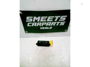 Gebruikte Uurwerk Opel Meriva 1.6 16V Prijs € 9,94 Margeregeling aangeboden door Smeets Autos Venlo