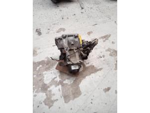 Gebruikte Versnellingsbak Dacia Sandero Prijs € 425,00 Margeregeling aangeboden door Smeets Autos Venlo