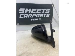 Gebruikte Spiegel Buiten rechts Daihatsu Cuore (L251/271/276) 1.0 12V DVVT Prijs € 29,99 Margeregeling aangeboden door Smeets Autos Venlo