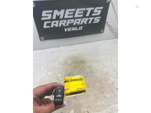 Gebruikte Centrale Deurvergrendelings Module Daihatsu Cuore (L251/271/276) 1.0 12V DVVT Prijs € 19,99 Margeregeling aangeboden door Smeets Autos Venlo