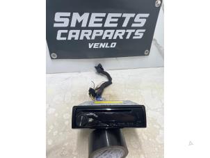 Gebruikte Radio Volkswagen Caddy Prijs € 50,00 Margeregeling aangeboden door Smeets Autos Venlo