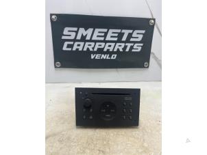 Gebruikte Radio Opel Corsa C (F08/68) 1.2 16V Prijs € 29,99 Margeregeling aangeboden door Smeets Autos Venlo