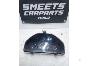 Gebruikte Kilometerteller KM Mazda 323 P (BA15) 1.3i 16V Prijs € 18,94 Margeregeling aangeboden door Smeets Autos Venlo