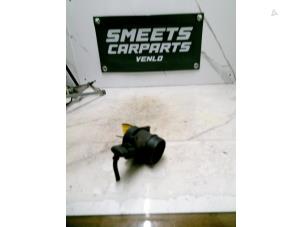 Gebruikte Luchtmassameter Toyota Aygo (B10) 1.0 12V VVT-i Prijs € 14,99 Margeregeling aangeboden door Smeets Autos Venlo