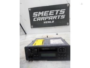 Gebruikte Radio Volvo 850 Estate 2.5i 10V Prijs € 75,00 Margeregeling aangeboden door Smeets Autos Venlo