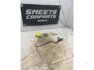Gebruikte Airco Leiding Daihatsu Cuore (L251/271/276) 1.0 12V DVVT Prijs € 19,94 Margeregeling aangeboden door Smeets Autos Venlo