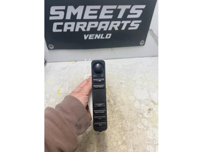 Gebruikte Bediening boordcomputer Saab 9-3 II Sport Sedan (YS3F) 1.8t 16V Prijs € 14,94 Margeregeling aangeboden door Smeets Autos Venlo