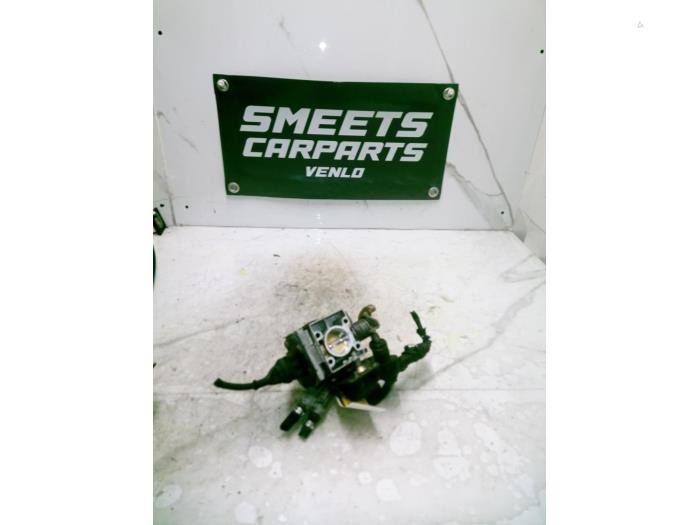 Gebruikte Gasklephuis Renault Clio (B/C57/357/557/577) 1.4i RN,RT Kat. Prijs € 29,94 Margeregeling aangeboden door Smeets Autos Venlo