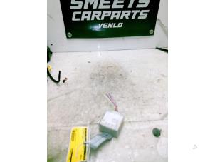 Gebruikte Afstandsbediening deurvergrendeling Mazda MX-5 (NB18/35/8C) 1.6i 16V Prijs € 24,94 Margeregeling aangeboden door Smeets Autos Venlo