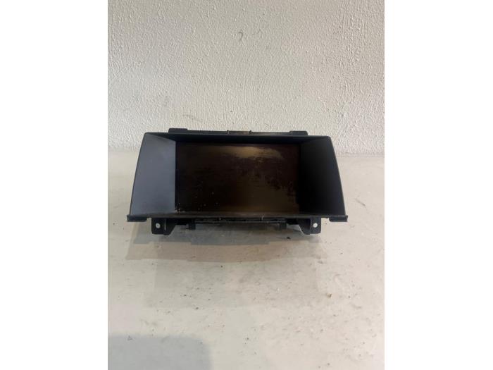 Gebruikte Display Interieur Opel Astra H SW (L35) 1.6 16V Twinport Prijs € 58,94 Margeregeling aangeboden door Smeets Autos Venlo