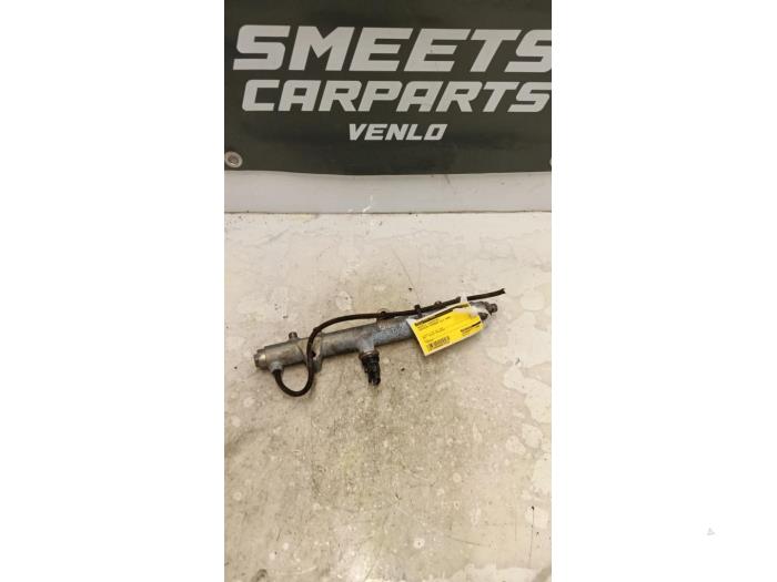 Gebruikte Verstuiver brug Chrysler Voyager/Grand Voyager (RG/RS) 2.8 CRD 16V Autom. Prijs € 29,94 Margeregeling aangeboden door Smeets Autos Venlo