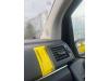 Mercedes-Benz B (W245) 2.0 B-180 CDI 16V Luchtrooster Dashboard