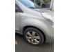 Nissan Note (E11) 1.6 16V Scherm rechts-voor