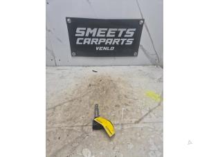 Gebruikte Bobine Seat Toledo (1M2) 1.6 16V Prijs € 2,94 Margeregeling aangeboden door Smeets Autos Venlo