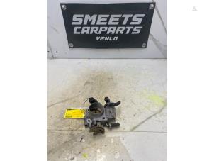 Gebruikte Gasklephuis Mazda MX-5 (NB18/35/8C) 1.6i 16V Prijs € 24,94 Margeregeling aangeboden door Smeets Autos Venlo