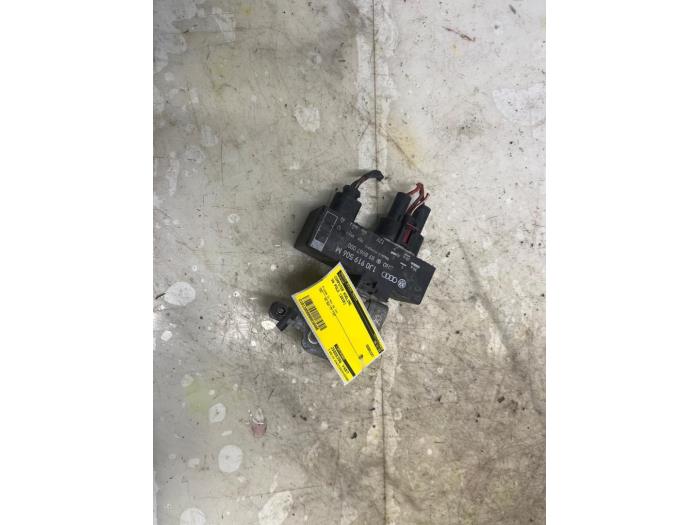 Module Koeling Volkswagen Polo V (6R), 2009 / 2017 1.2 TSI, Hatchback, Benzine, 1,197cc, 77kW (105pk), FWD, CBZB, 2009-11 / 2022-05 (Gebruikt)