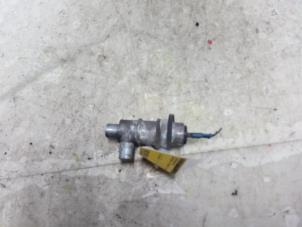 Gebruikte Gasklep Stelmotor Mercedes S (W126) 380 SE,SEL Prijs € 150,00 Margeregeling aangeboden door Smeets Autos Venlo