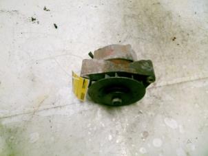 Gebruikte Dynamo Mercedes S (W126) 380 SE,SEL Prijs € 125,00 Margeregeling aangeboden door Smeets Autos Venlo